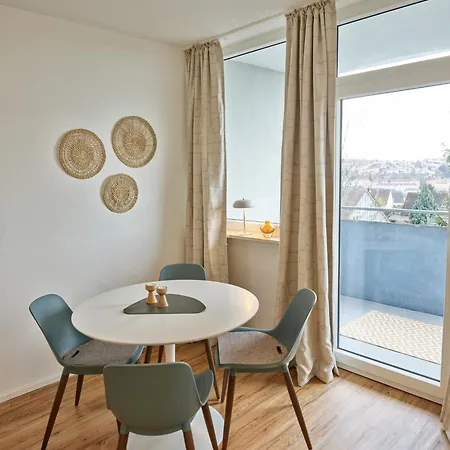 Residery - Dein Modernes, Zentrales Mit Arbeitsplatz, Balkon Und Stadtblick